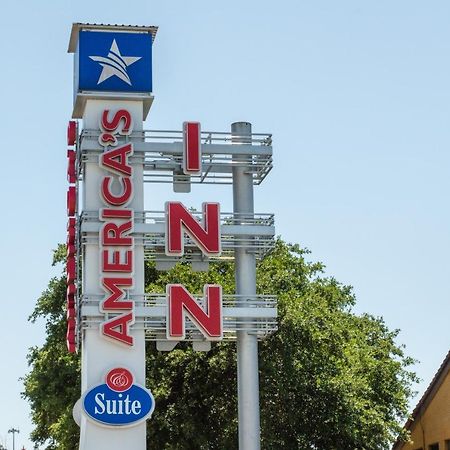 America'S Inn Houston/Stafford /Sugarland Εξωτερικό φωτογραφία