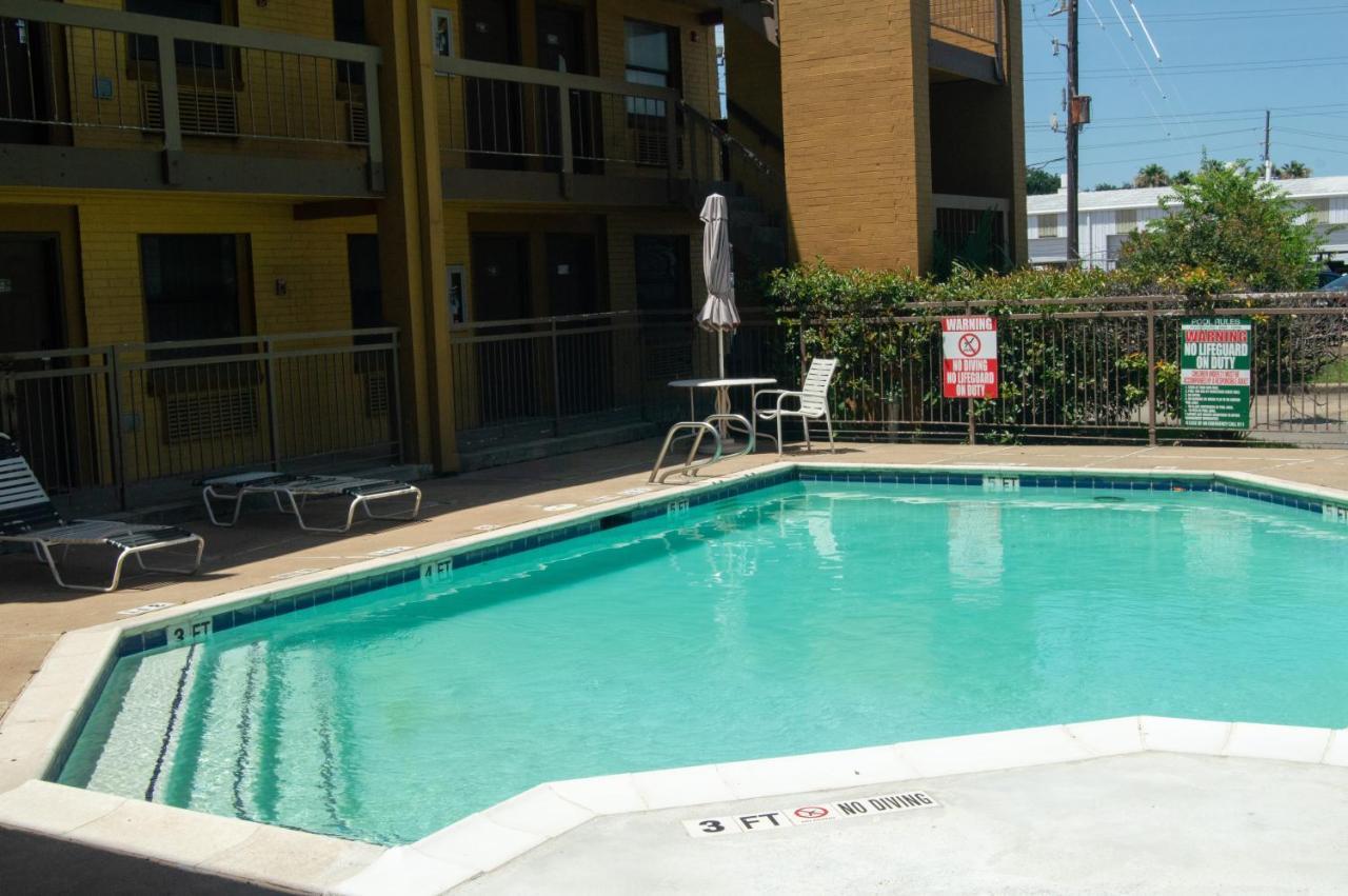 America'S Inn Houston/Stafford /Sugarland Εξωτερικό φωτογραφία