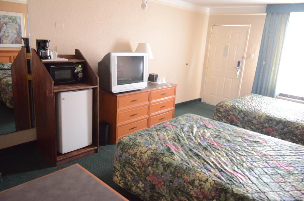 America'S Inn Houston/Stafford /Sugarland Εξωτερικό φωτογραφία