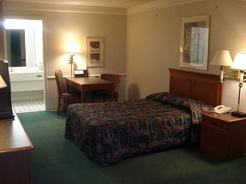 America'S Inn Houston/Stafford /Sugarland Δωμάτιο φωτογραφία